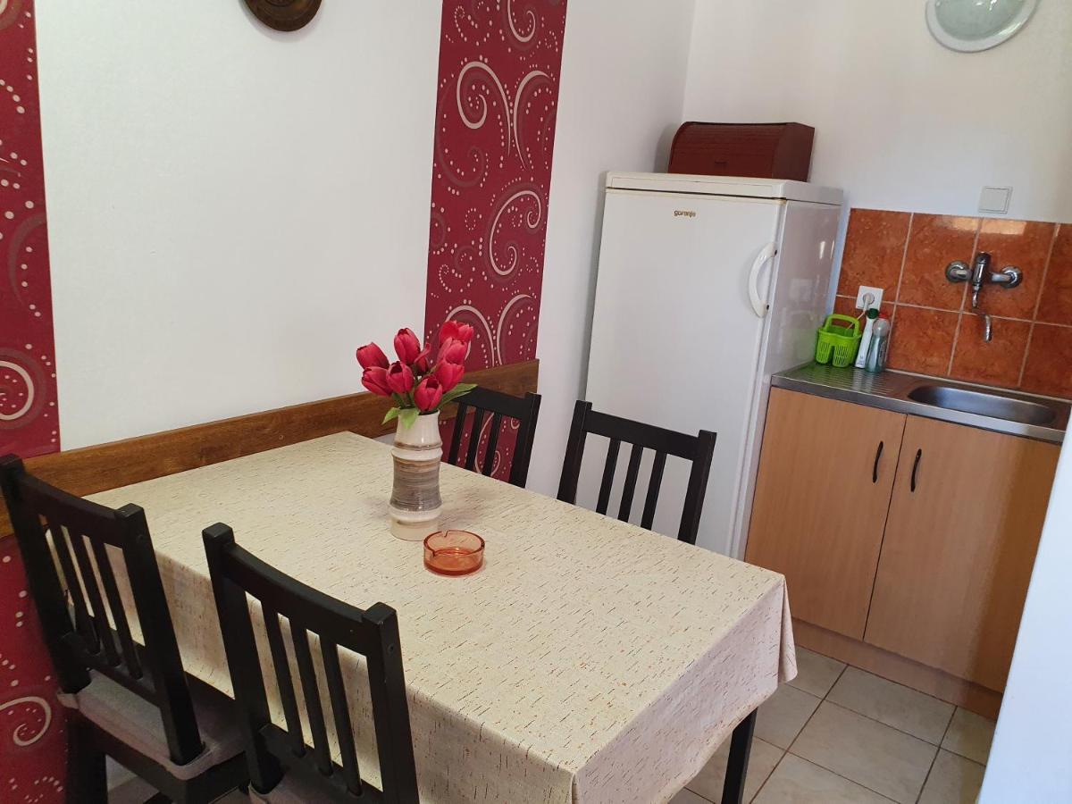 Privat U Jozefa Foeldesa Apartment Velky Meder Ngoại thất bức ảnh