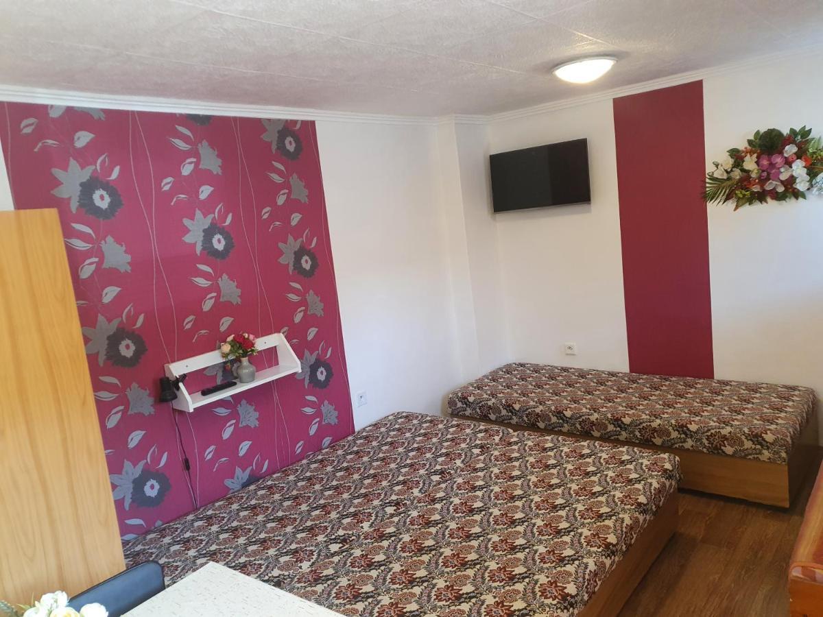 Privat U Jozefa Foeldesa Apartment Velky Meder Ngoại thất bức ảnh