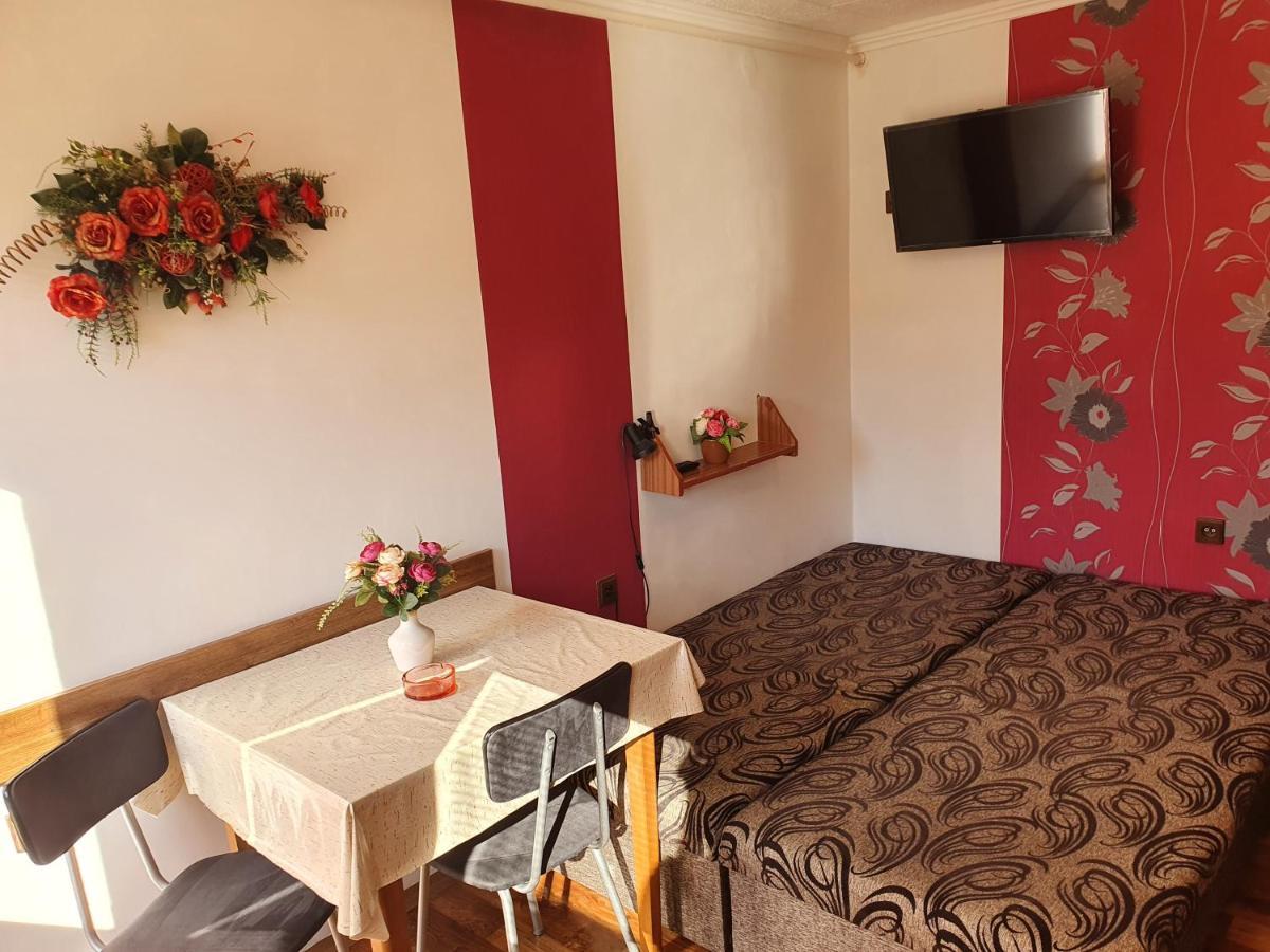 Privat U Jozefa Foeldesa Apartment Velky Meder Ngoại thất bức ảnh