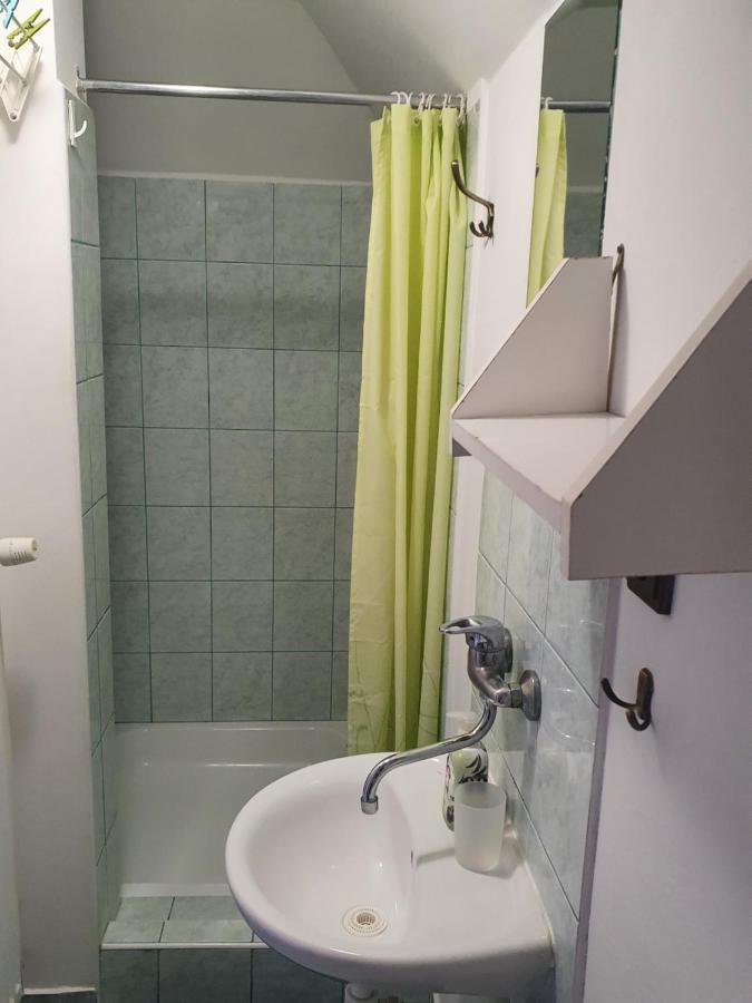 Privat U Jozefa Foeldesa Apartment Velky Meder Ngoại thất bức ảnh